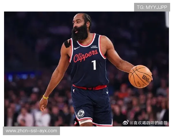 詹姆斯·哈登被快船交易至骑士，换回达柳斯·加兰及次轮签